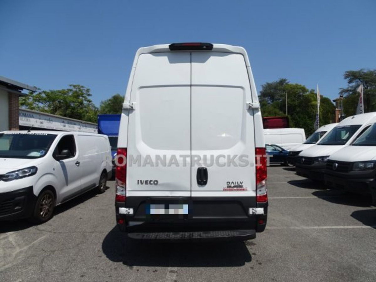 Iveco Daily Furgone 35 S14 A8 V H3 4100 LD (7)