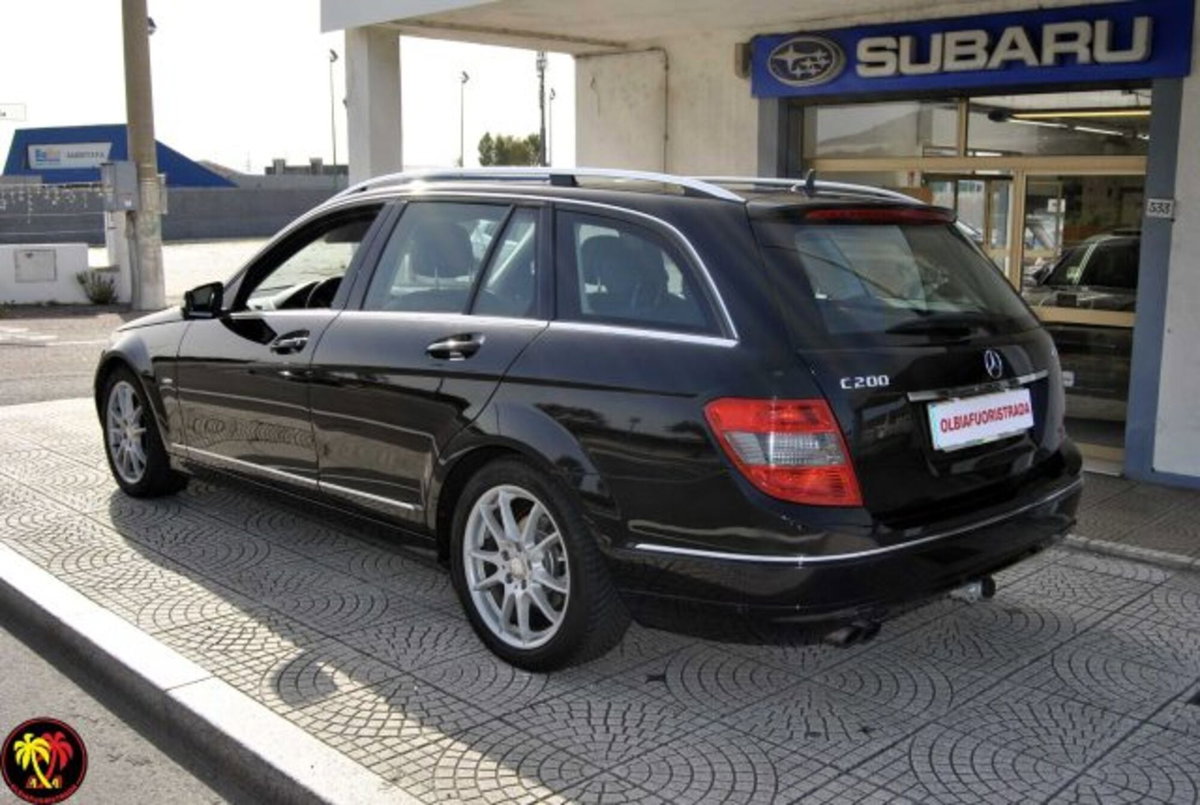 Mercedes-Benz Classe C Station Wagon 200 CDI BlueEFFICIENCY Avantgarde (13)