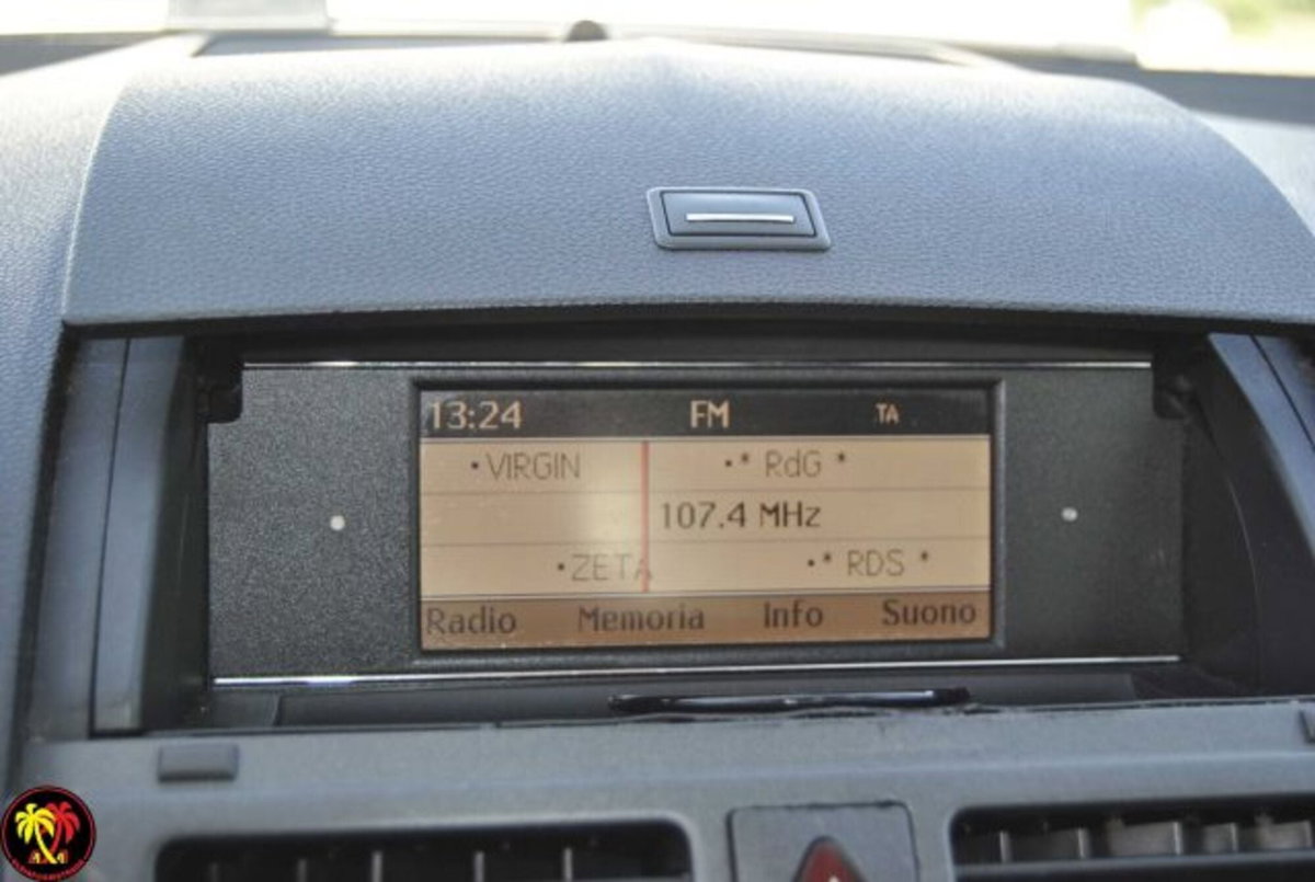 Mercedes-Benz Classe C Station Wagon 200 CDI BlueEFFICIENCY Avantgarde (9)
