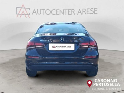 Mercedes-Benz Classe A Sedan 250 e Plug-in hybrid Automatica 4p. Business (7)