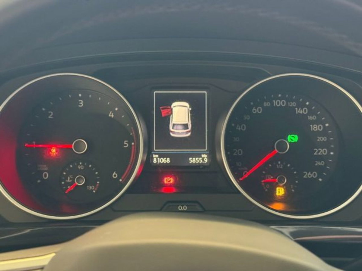 Volkswagen Tiguan 2.0 TDI 150 CV SCR DSG 4MOTION Life (11)