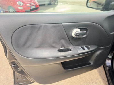 Nissan Note 1.5 dCi 86CV Tekna (8)