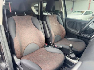 Nissan Note 1.5 dCi 86CV Tekna (9)