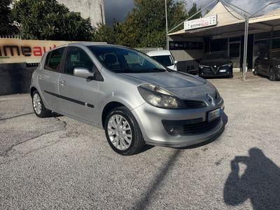Renault Clio 1.5 dCi 85CV 5 porte Le Iene usata