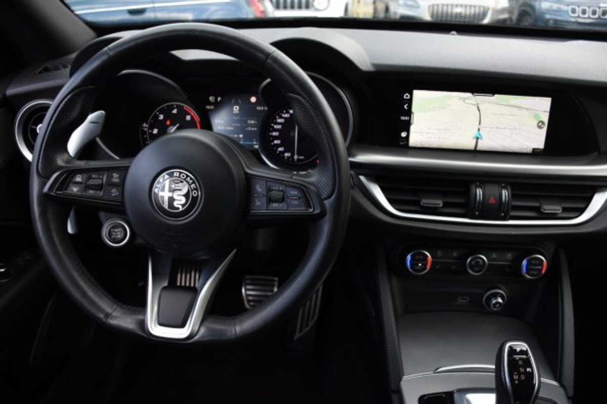 Alfa Romeo Stelvio Stelvio 2.2 Turbodiesel 210 CV AT8 Q4 Veloce (9)