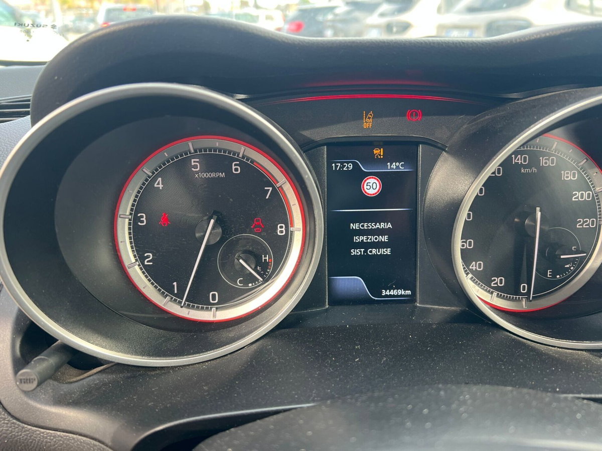 Suzuki Swift 1.2 Hybrid Easy Top (10)