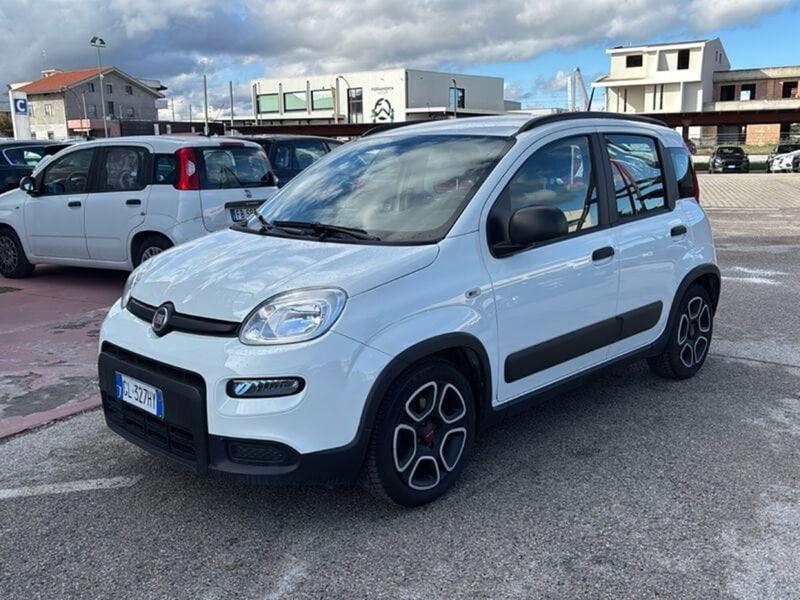 Fiat Panda 1.0 FireFly S&S Hybrid City Cross
