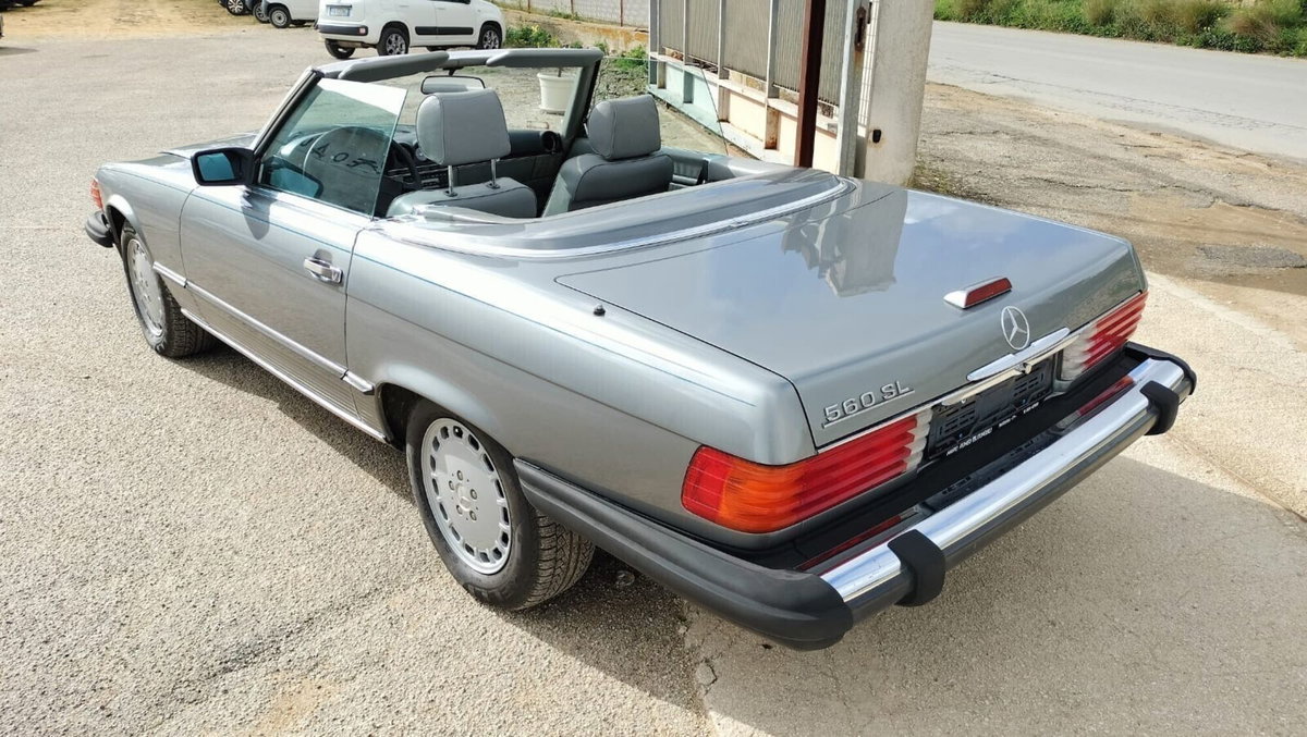 Mercedes-Benz 380 Cabrio 380 SL Roadster (18)