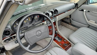 Mercedes-Benz 380 Cabrio 380 SL Roadster (8)