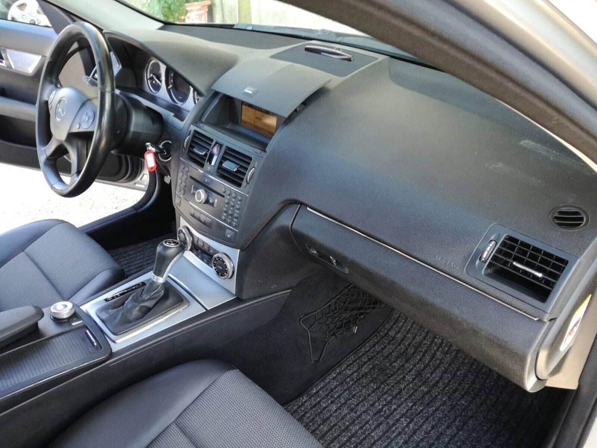 Mercedes-Benz Classe C 280 Avantgarde (14)