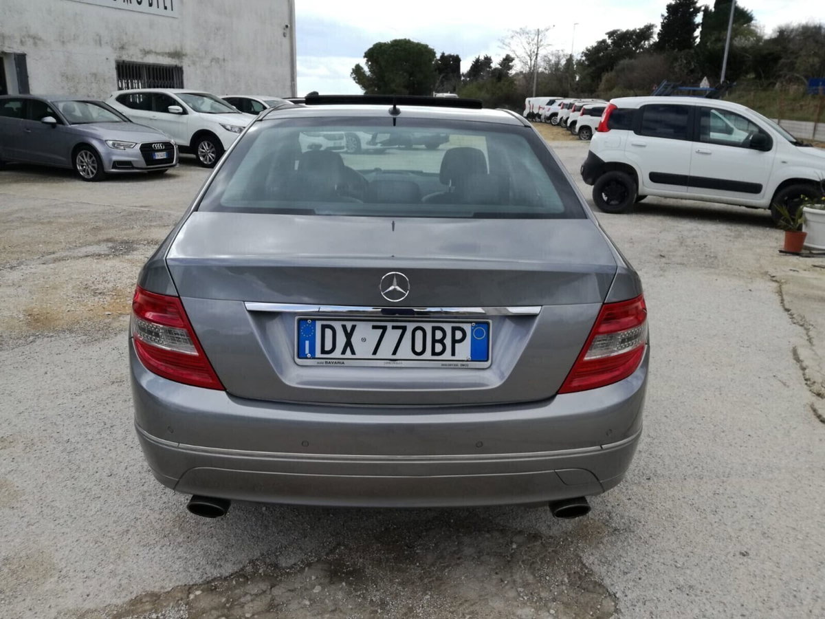 Mercedes-Benz Classe C 280 Avantgarde (4)