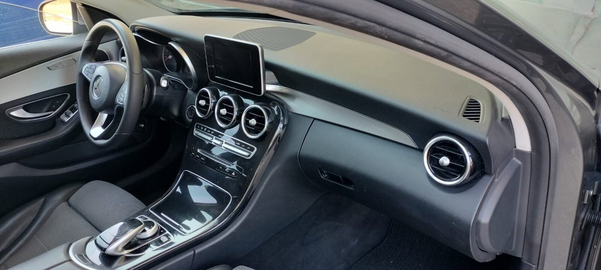 Mercedes-Benz Classe C Station Wagon 200 d Auto Sport Plus (16)