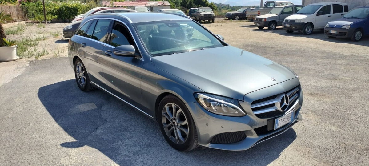 Mercedes-Benz Classe C Station Wagon 200 d Auto Sport Plus (7)
