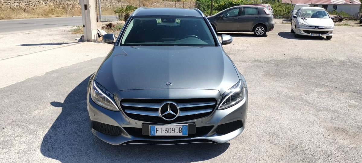 Mercedes-Benz Classe C Station Wagon 200 d Auto Sport Plus (8)