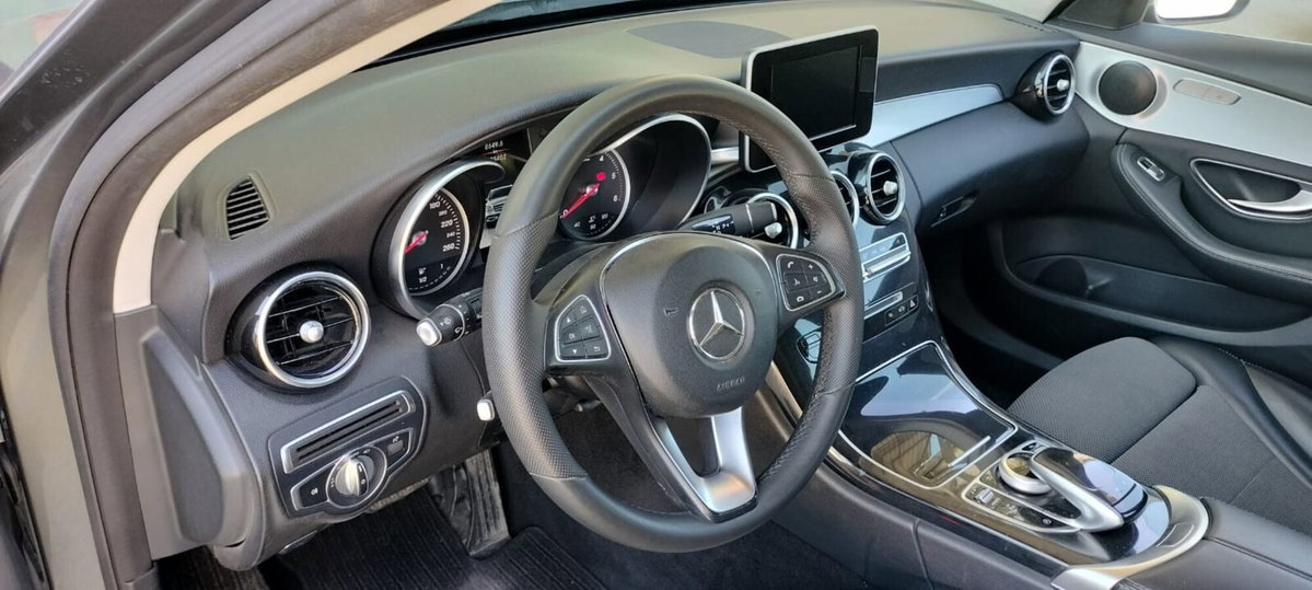 Mercedes-Benz Classe C Station Wagon 200 d Auto Sport Plus (9)