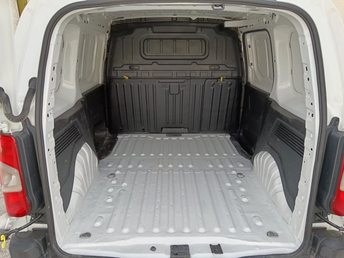 Opel Combo Furgone Cargo 1.6 Diesel PC 1000kg (11)