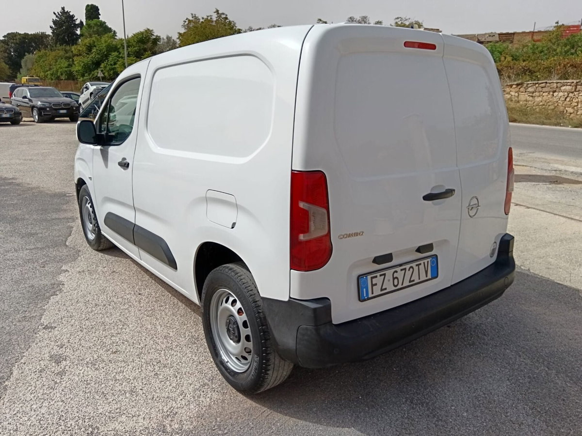 Opel Combo Furgone Cargo 1.6 Diesel PC 1000kg (3)