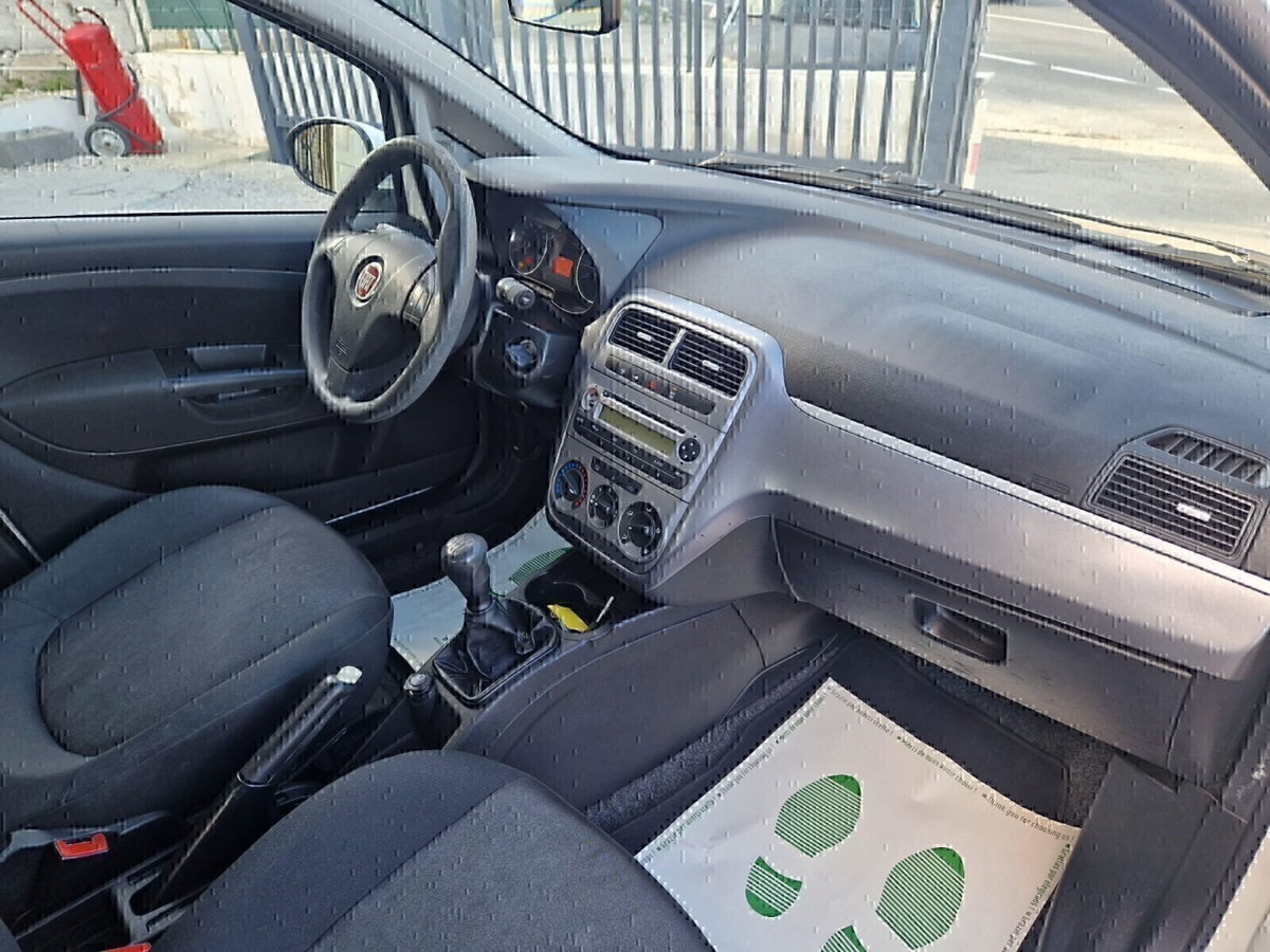 Fiat Punto Evo 1.3 Mjt 75 CV 5 porte Dynamic (10)