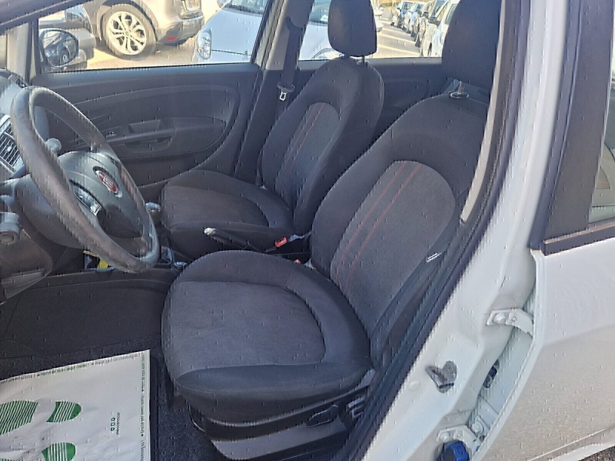 Fiat Punto Evo 1.3 Mjt 75 CV 5 porte Dynamic (15)