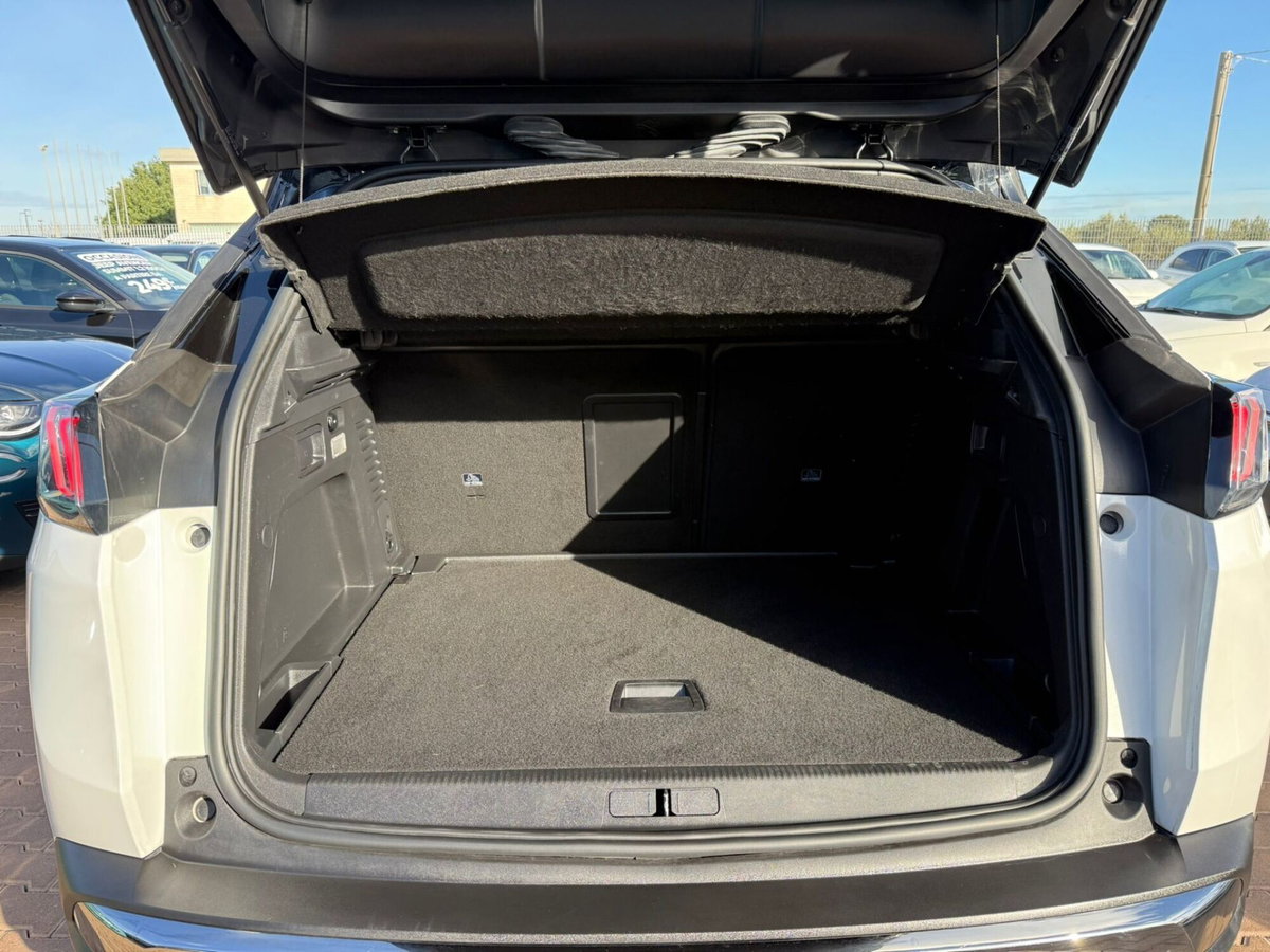 Peugeot 3008 BlueHDi 130 S&S Allure (5)
