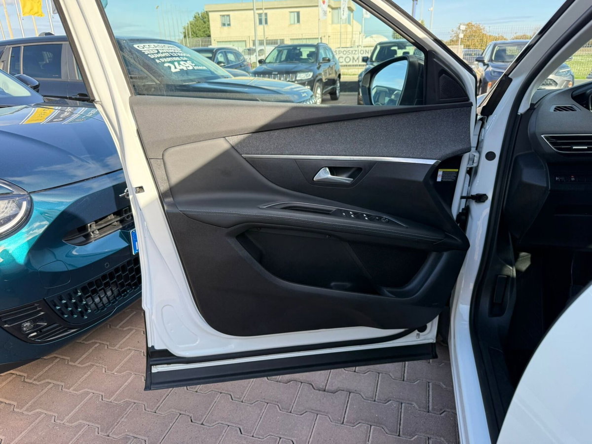 Peugeot 3008 BlueHDi 130 S&S Allure (8)