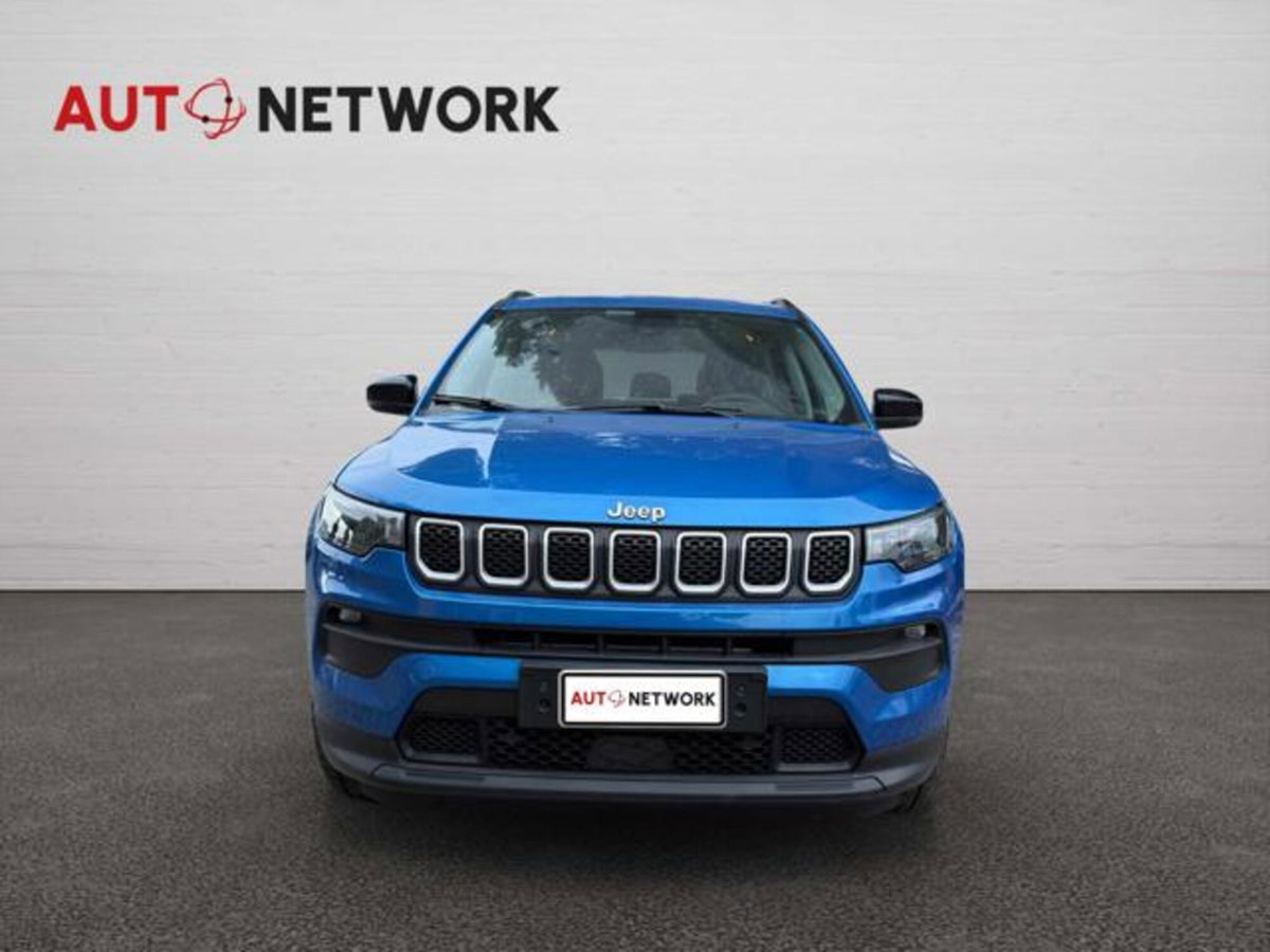 Jeep Compass 1.3 T4 190CV PHEV AT6 4xe Business (5)