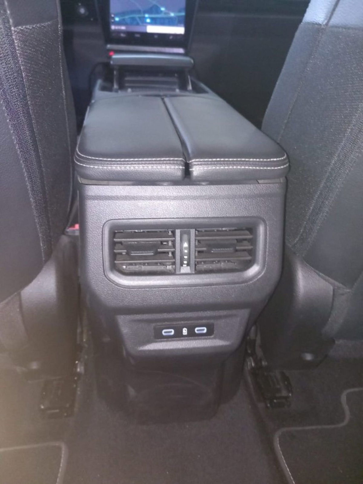 Renault Austral 1.2 full hybrid Techno 200cv auto (14)