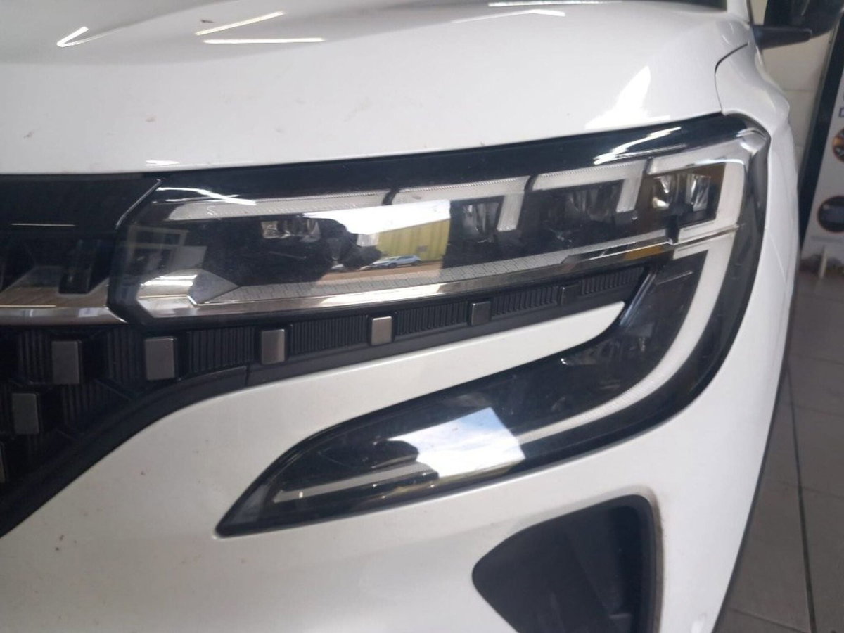 Renault Austral 1.2 full hybrid Techno 200cv auto (5)