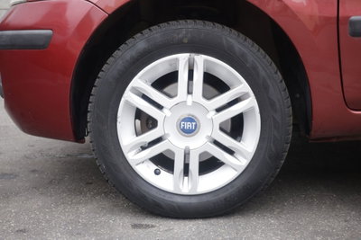 Fiat Panda 1.3 MJT 16V Emotion (5)