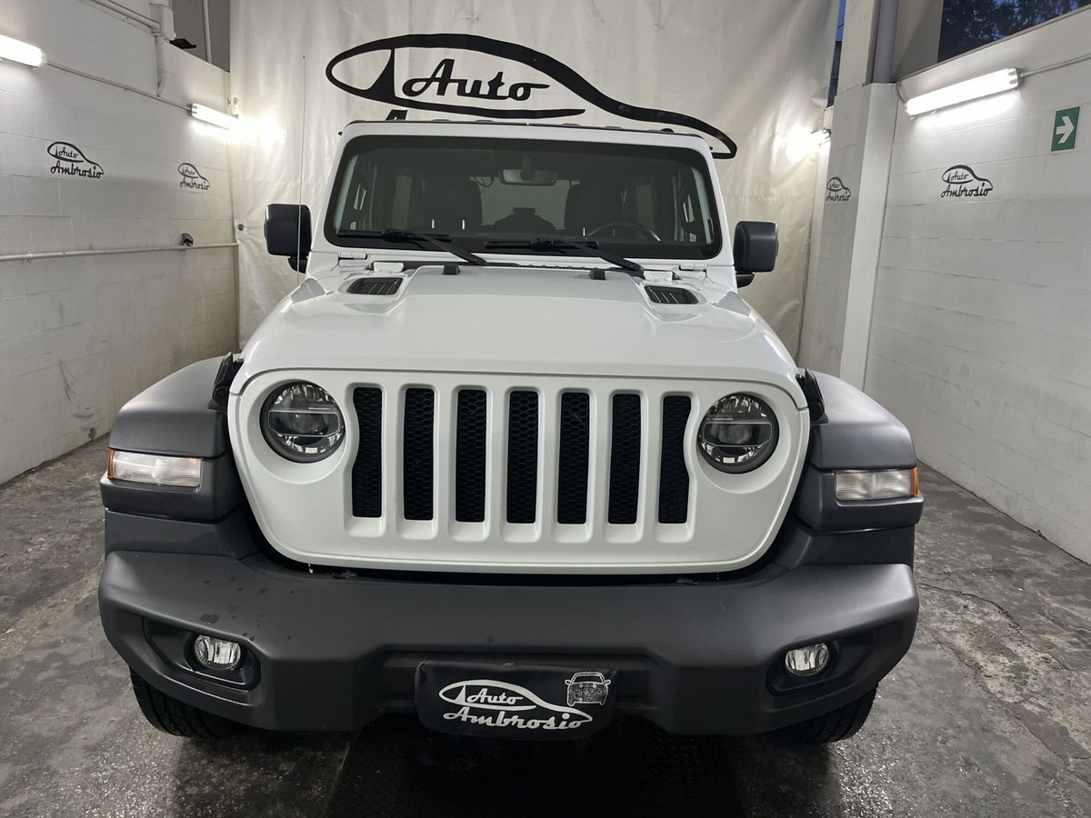 Jeep Wrangler 2.2 Mjt II Recon (2)