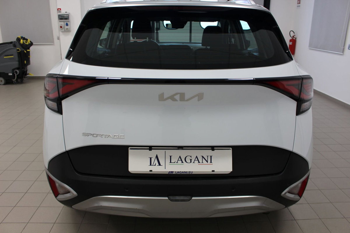 Kia Sportage 1.6 crdi mhev Business dct (5)