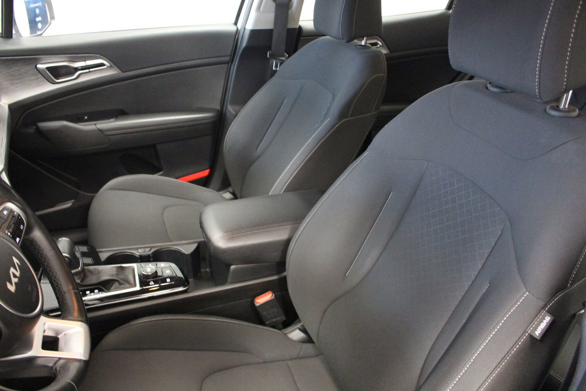 Kia Sportage 1.6 crdi mhev Business dct (8)