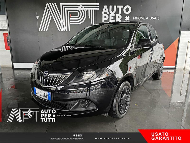 Lancia Ypsilon 1.0 FireFly 5 porte S&S Hybrid Silver Plus