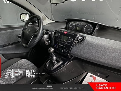 Lancia Ypsilon 1.0 FireFly 5 porte S&S Hybrid Silver Plus (13)