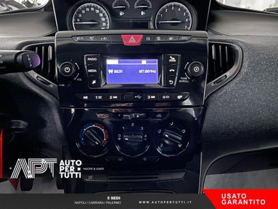 Lancia Ypsilon 1.0 FireFly 5 porte S&S Hybrid Silver Plus (14)