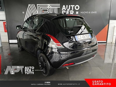 Lancia Ypsilon 1.0 FireFly 5 porte S&S Hybrid Silver Plus (4)