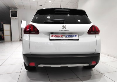 Peugeot 2008 100 S&S Active (18)