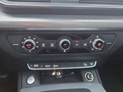 Audi Q5 2.0 TDI 190 CV quattro S tronic Sport (15)