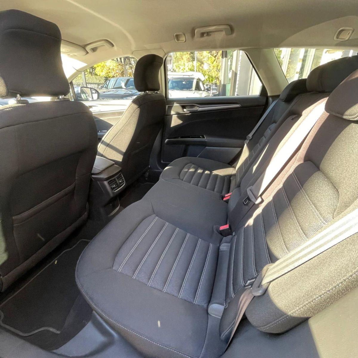 Ford Mondeo Station Wagon 1.5 TDCi 120 CV S&S Station Wagon Plus (7)