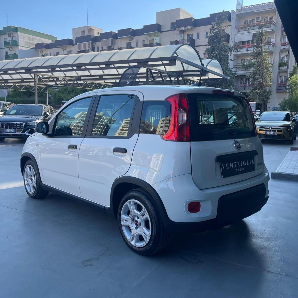 Fiat Panda 1.0 firefly hybrid Pop s&s 70cv (4)