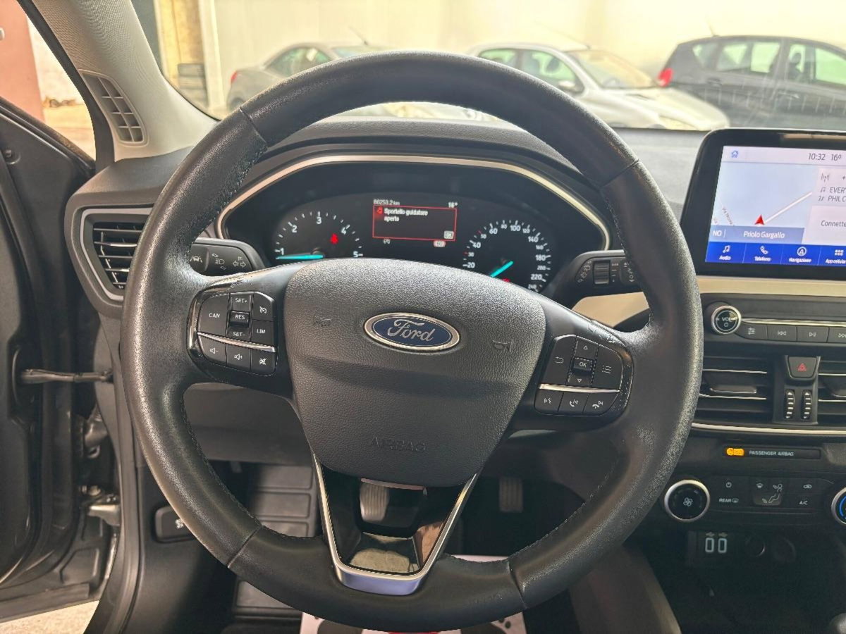 Ford Focus Station Wagon 1.5 EcoBlue 120 CV automatico SW Business (12)