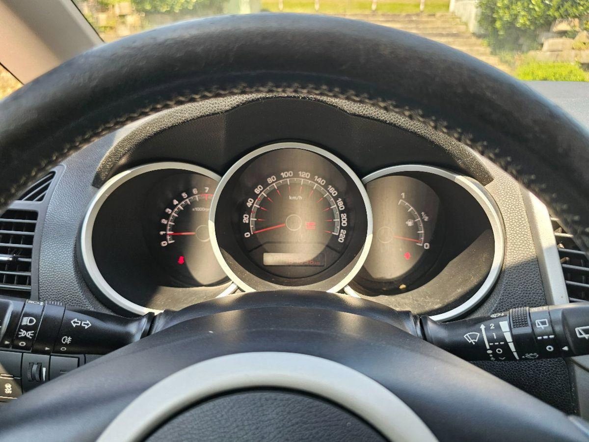 Kia Venga 1.4 GPL Cool (14)