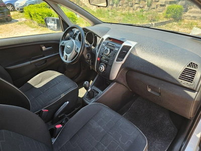 Kia Venga 1.4 GPL Cool (15)