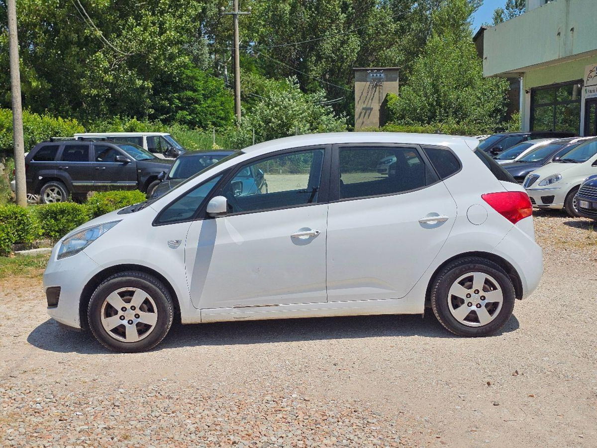 Kia Venga 1.4 GPL Cool (3)