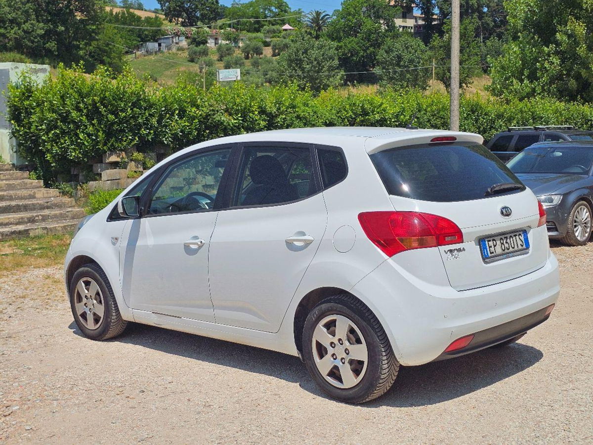 Kia Venga 1.4 GPL Cool (4)