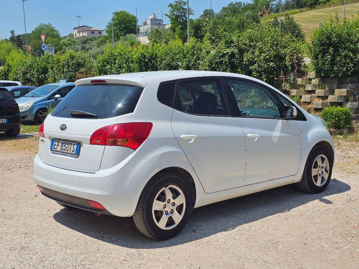 Kia Venga 1.4 GPL Cool (6)