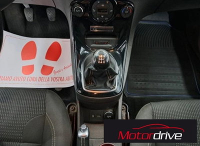 Ford Fiesta 1.0 80CV 5 porte Titanium (11)