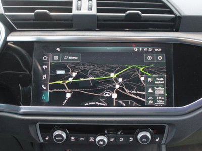 Audi RS Q3 2.5 quattro s-tronic (11)