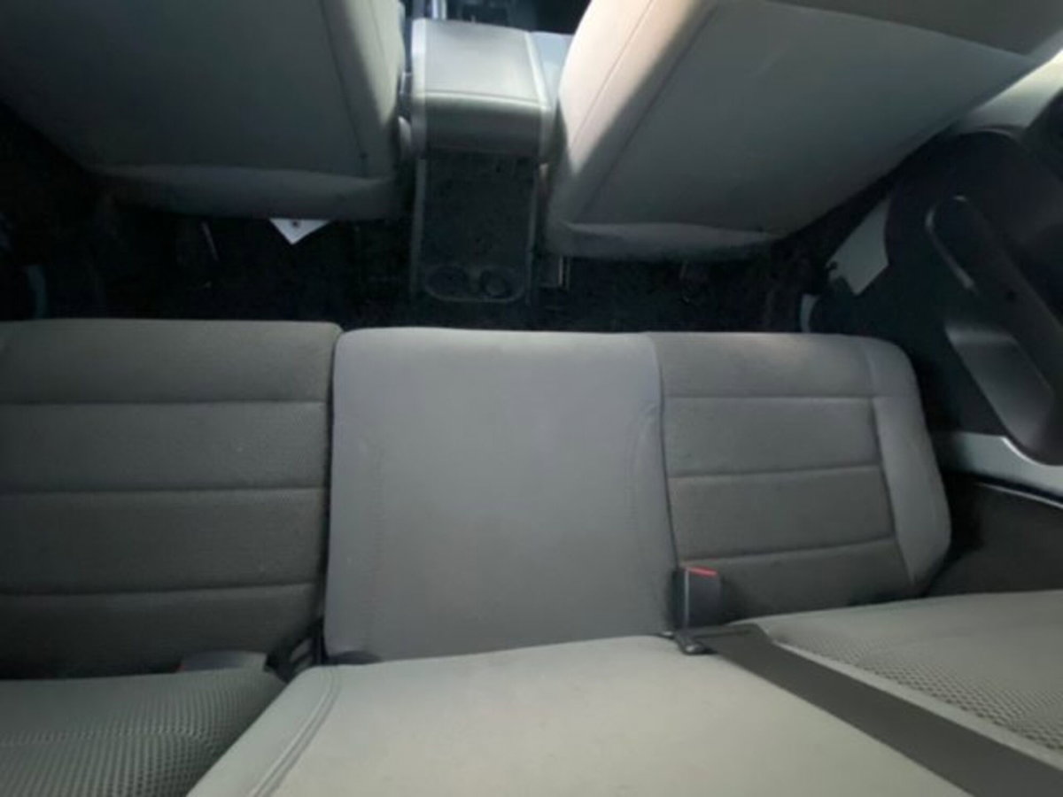 Jeep Wrangler Unlimited 2.8 CRD Sahara (10)