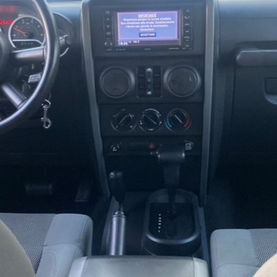 Jeep Wrangler Unlimited 2.8 CRD Sahara (11)